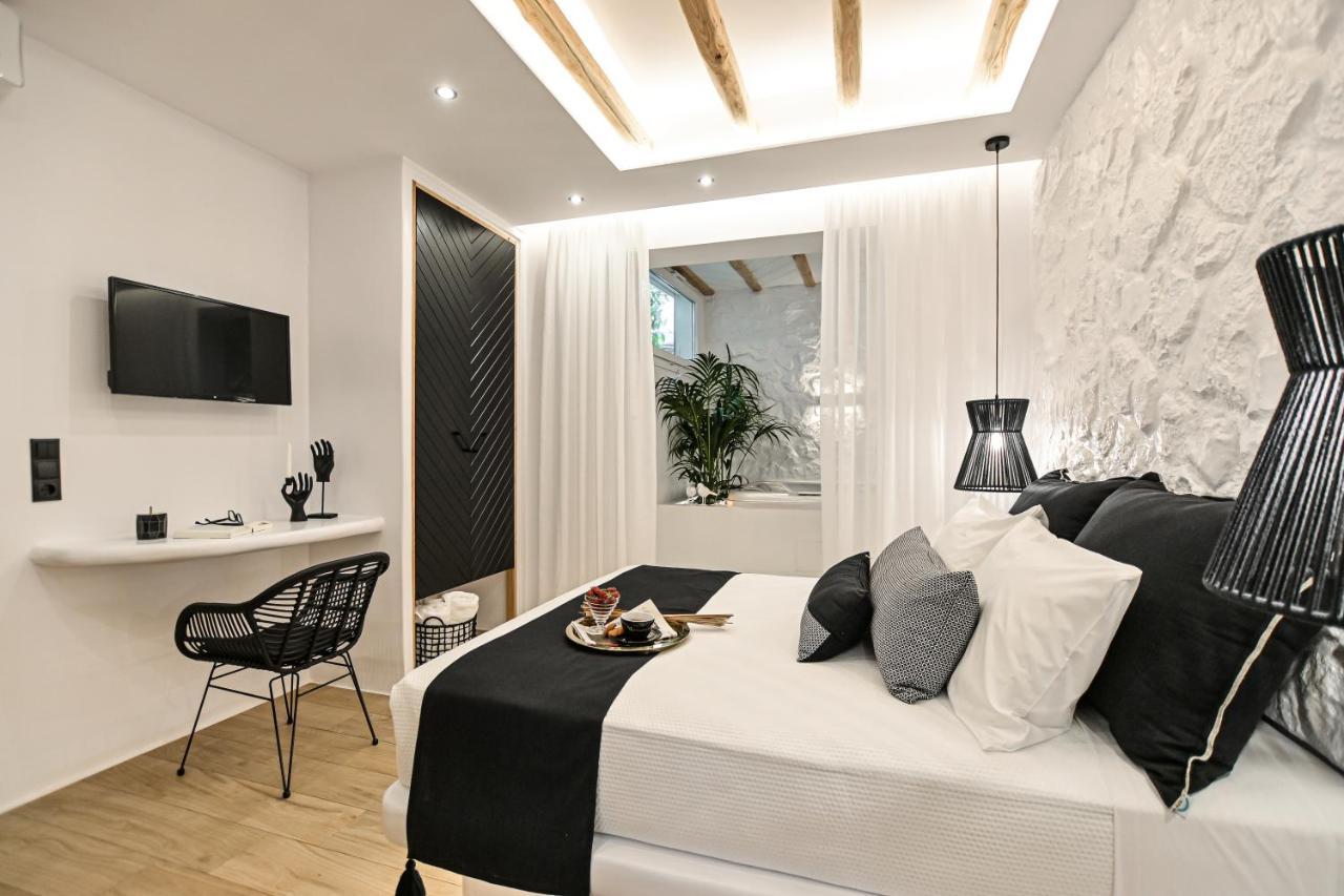 Mythos Luxury Suite Naxos City Exterior foto