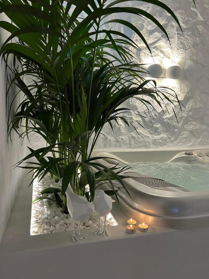 Mythos Luxury Suite Naxos City Exterior foto