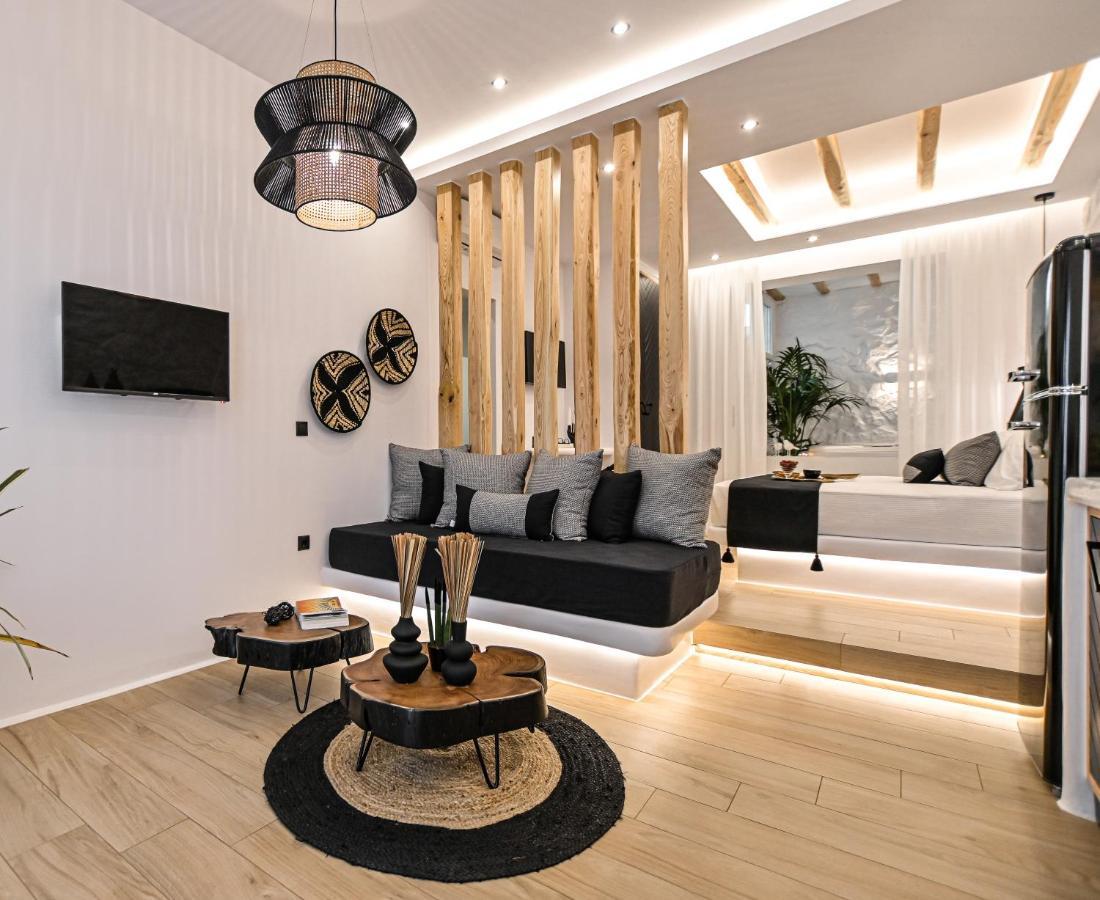 Mythos Luxury Suite Naxos City Exterior foto